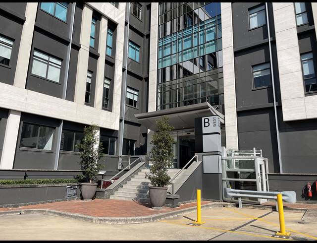 325M² OFFICE TO LET IN SANDTON CENTRAL